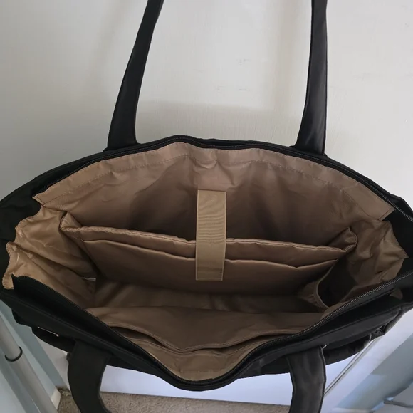 Lovevook Puffer Tote Bag Large - Picture 5 of 7